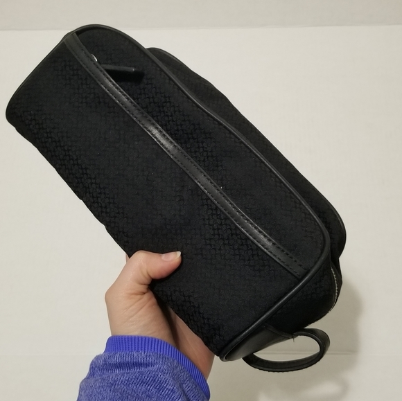RARE Vintage Coach Leatherware Travel Hygiene Black Logo Handle Bag - Picture 1 of 9